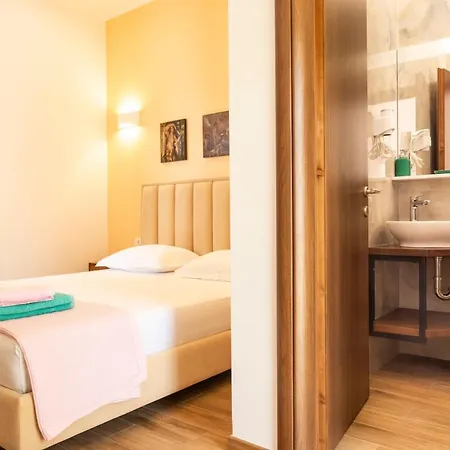 Sofia's Cozy Hotel