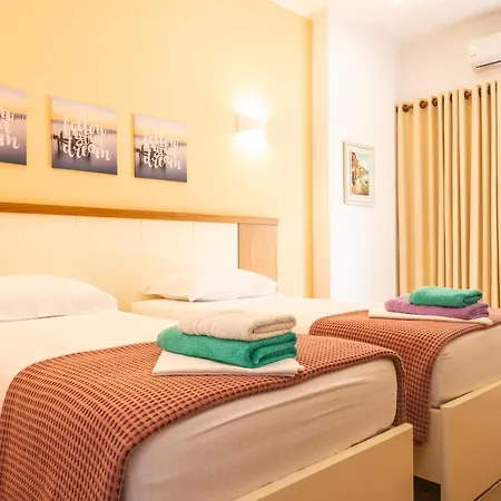 Sofia's Cozy Hotel Himare