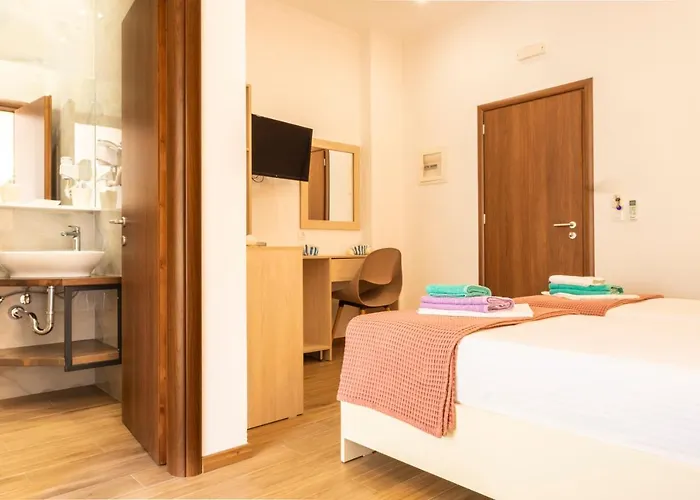 Sofia's Cozy 3* Himarë