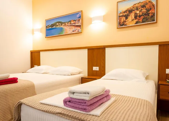 Hotel Sofia's Cozy Himarë