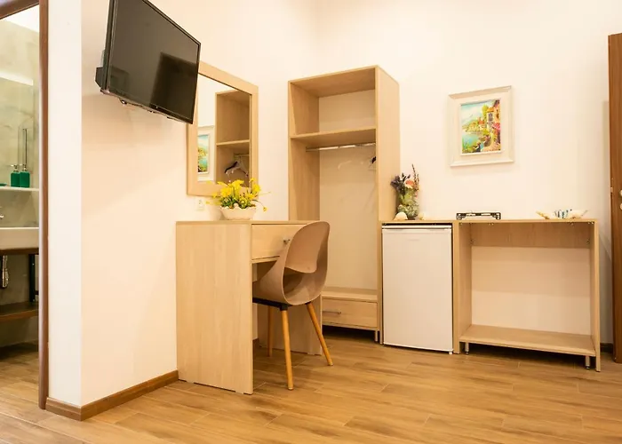 Sofia's Cozy Hotel Himarë