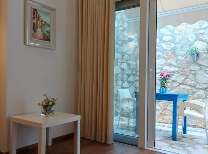 Sofia's Cozy Hotel 3*